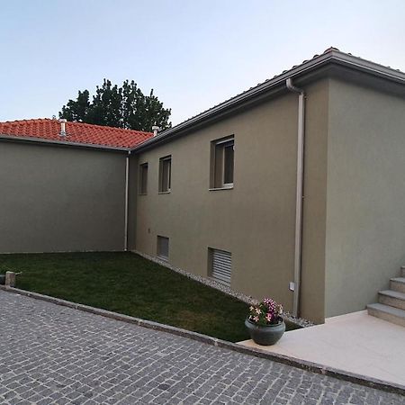 Barrio Apartments Amares Exterior photo